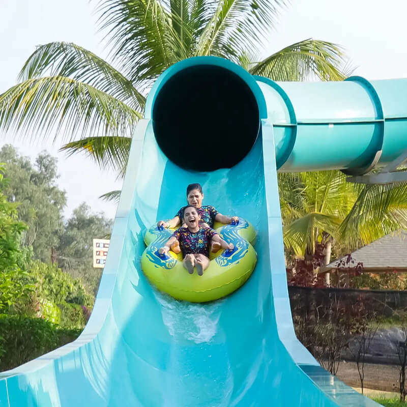 Families and friends seeking thrills at Wet’nJoy Lonavala