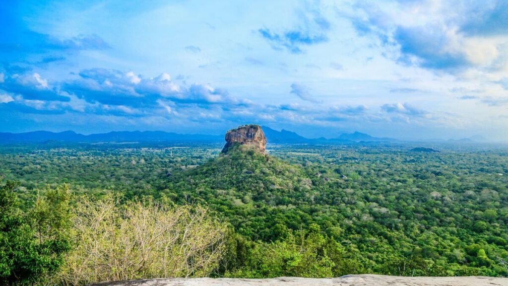 Sri Lanka Tour Guide for Family